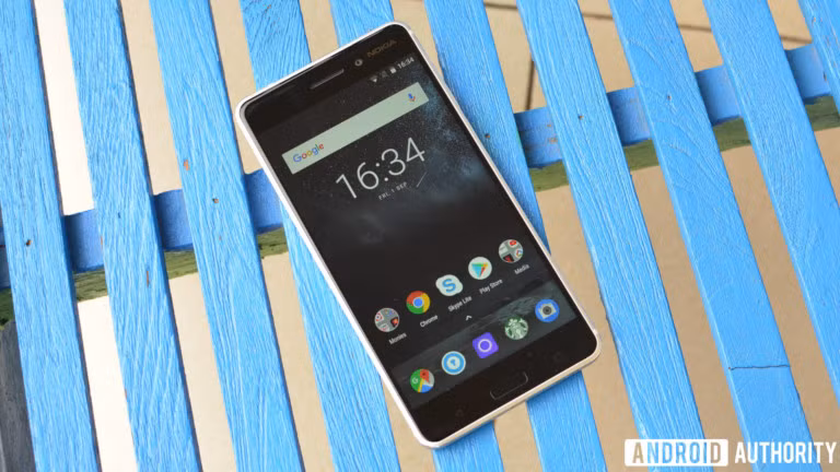 Một năm sau ngày tái xuất: Nokia tiến xa đến đâu nhờ “đôi cánh” HMD Global? ảnh 2