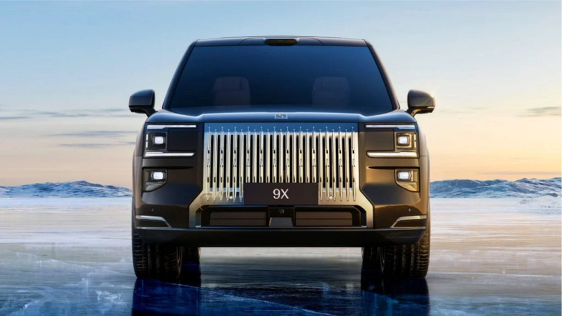 Mẫu xe hybrid đầu tiên của Zeekr, SUV 9X, đã được ra mắt tại Triển lãm ô tô Thượng Hải. Ảnh: SCMP.