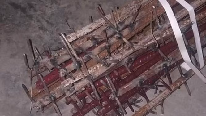 Gậy sắt hàn đinh lính Trung Quốc sử dụng trong vụ xung đột tại Thung lũng Galwan tháng 6/2020 (Ảnh: Đông Phương).