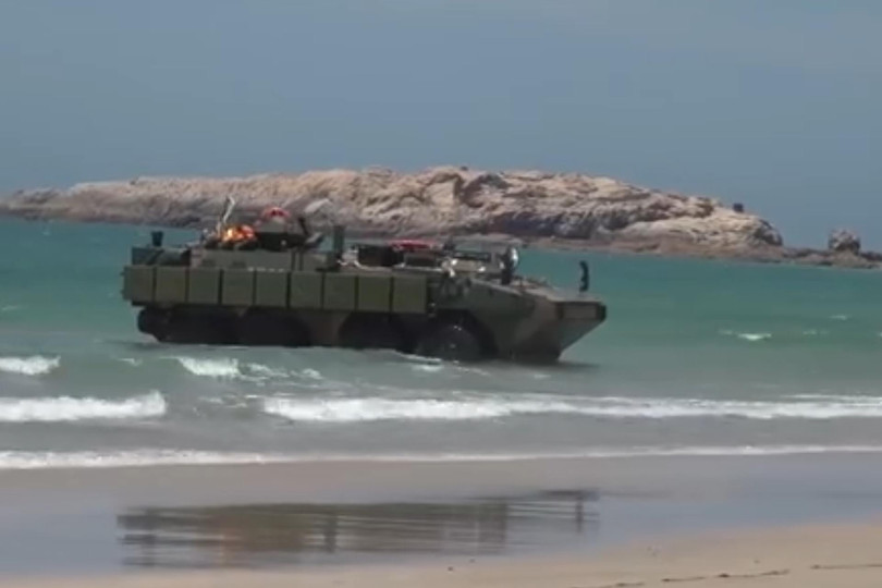 Lực lượng của Chiến khu Miền Đông PLA diễn tập đổ bộ chiếm đảo (Ảnh: Dwnews). Lực lượng của Chiến khu Miền Đông PLA diễn tập đổ bộ chiếm đảo (Ảnh: Dwnews).