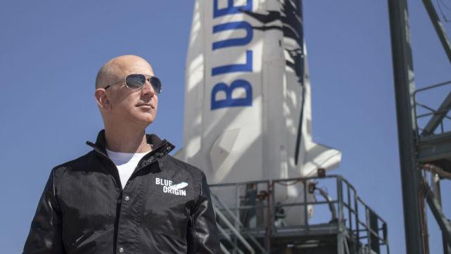 Tên lửa Shepard mới của Bezos và Blue Origin Tên lửa Shepard mới của Bezos và Blue Origin