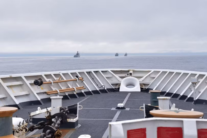 Hải quân Trung Quốc đưa đội tàu đặc nhiệm đi vào vùng đặc quyền kinh tế của Mỹ ở bang Alaska (Ảnh: Dwnews).