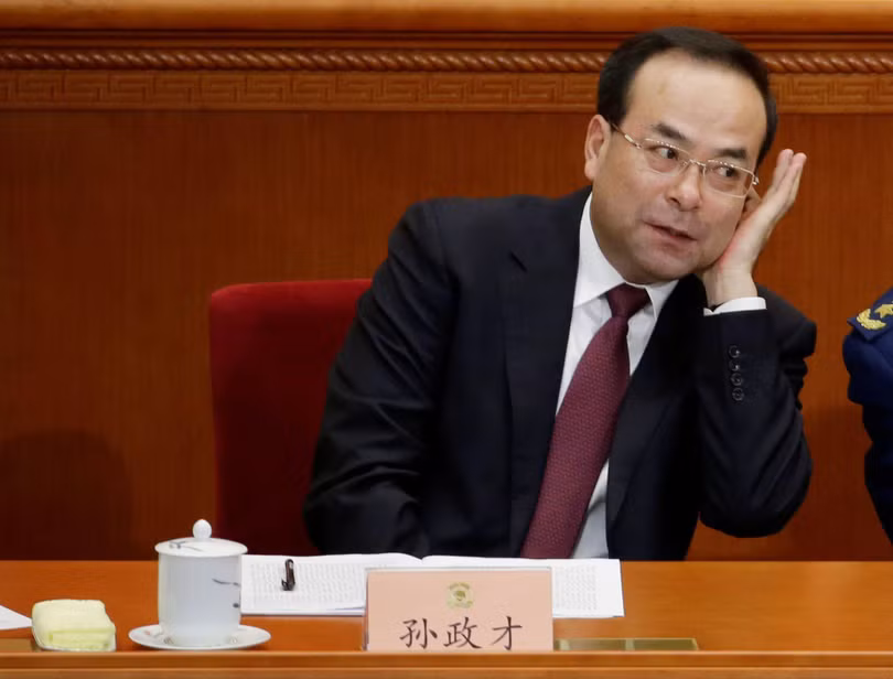 Tôn Chính Tài tại một hội nghị Bộ Chính trị (Ảnh: Thepaper). Tôn Chính Tài tại một hội nghị Bộ Chính trị (Ảnh: Thepaper).