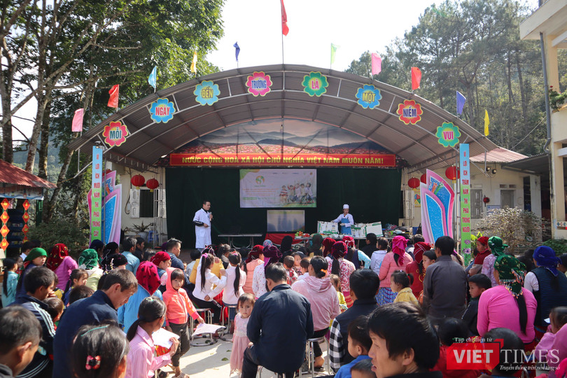 VT_Hướng dẫn thực hành nấu bữa ăn dinh dưỡng cho trẻ tại huyện Mèo Vạc, tỉnh Hà Giang.jpg