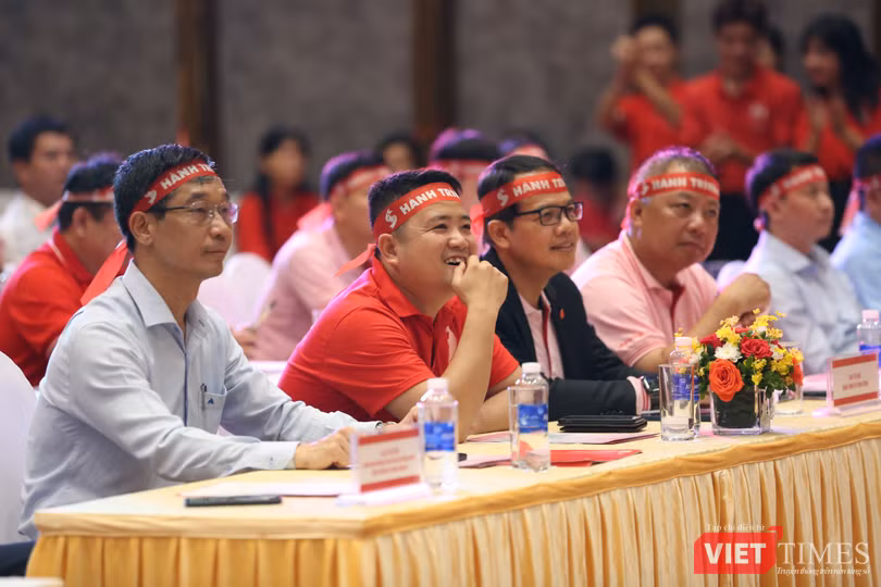 VT_TK Hành trình đỏ.jpg