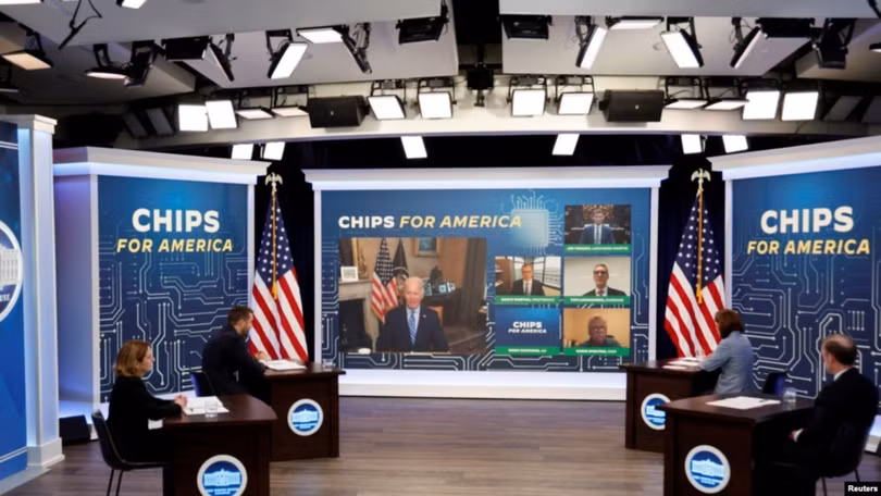 My siet han che chip voi Trung Quoc.png