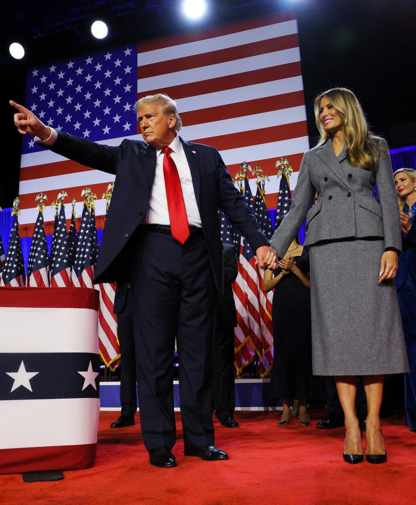 Cung chong mung thang cu.jpg