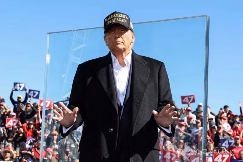 Ong Trump len nam quyen.jpg