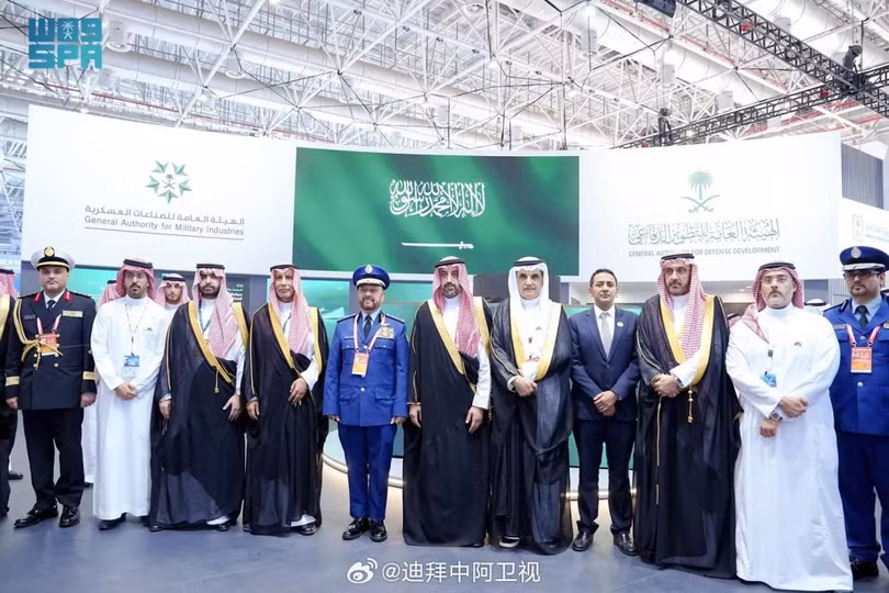 Khách hàng Ả Rập Saudi và các nước Trung Đông tại Triển lãm Chu Hải (Ảnh: Singtao).