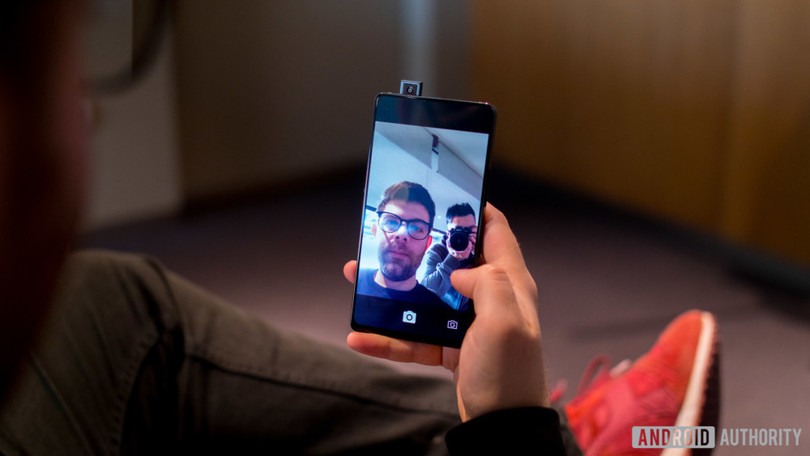 Thiết kế nào đủ sức soán ngôi “tai thỏ” ? ảnh 3