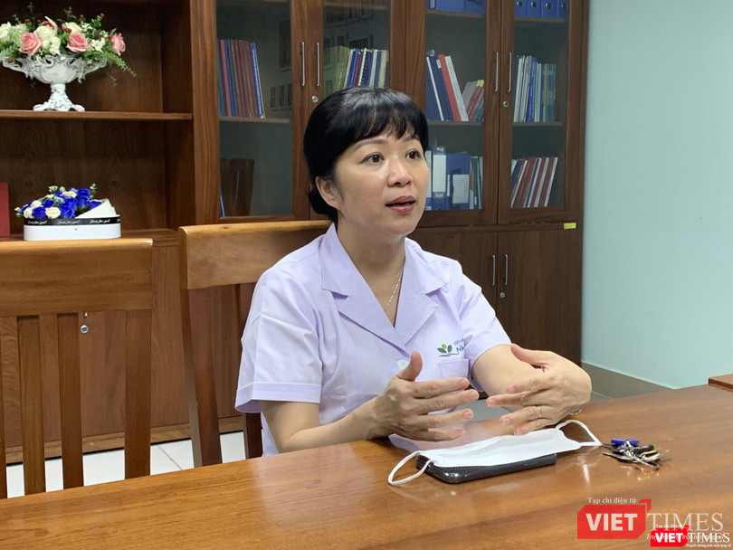 TS.BS. Nguyễn Phạm Anh Hoa, Trưởng Khoa Gan mật (Bệnh viện Nhi Trung ương). Ảnh: Thanh Hằng