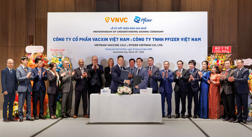 1 - THUMB-dùng-khi-ảnh-Ưu-tiên-bị-cắt-người-VNVCxPfizer_thumb_ti le 3-2.jpg