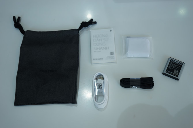 Cận cảnh Samsung camera Gear 360 giá 7 triệu đồng ảnh 15