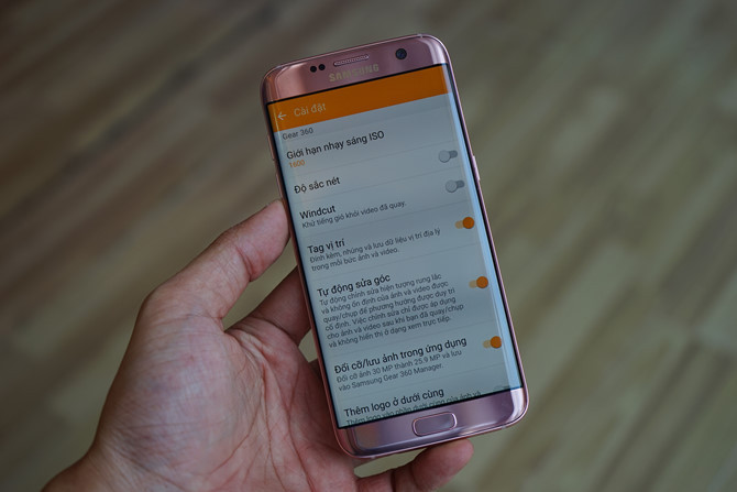 Cận cảnh Samsung camera Gear 360 giá 7 triệu đồng ảnh 9