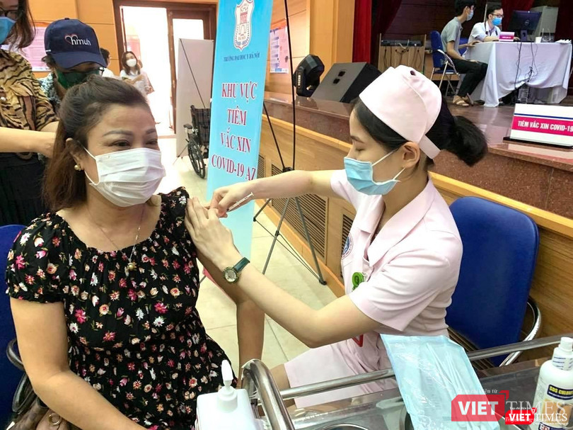 Đến nay, số người được tiêm vắc xin Covid ở Hà Nội đã chiếm khoảng 50% dân số