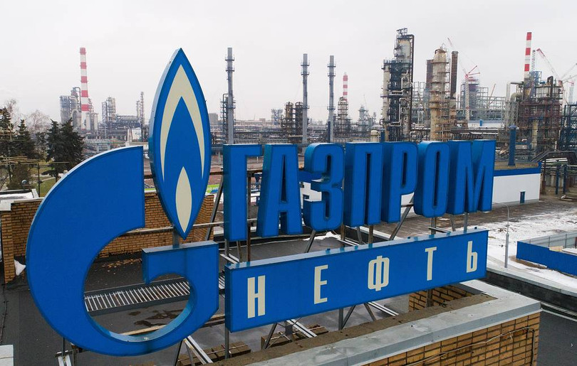 Gazprom Neft su dung NDT thay USD.jpg