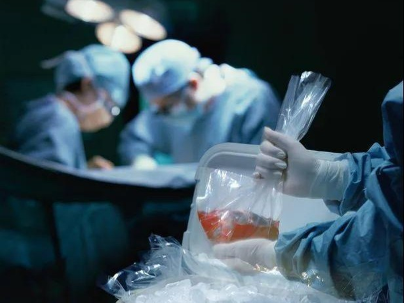 Ghep tang la cach dieu tri hieu qua nhieu loai benh.png