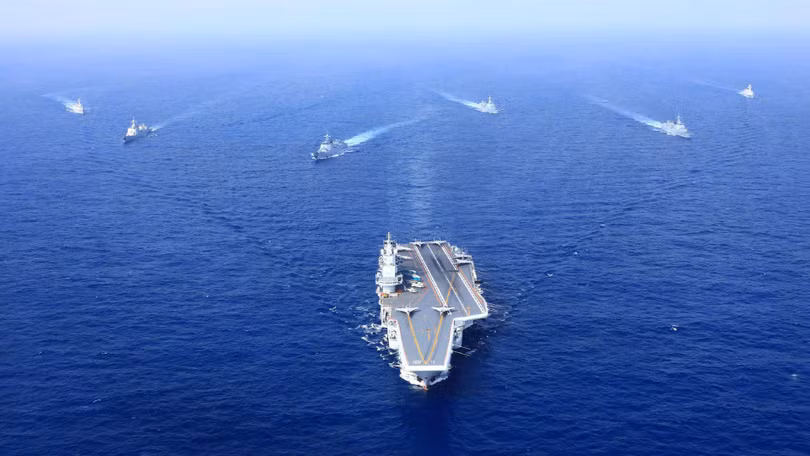 Nhóm tàu sân bay Liêu Ninh Trung Quốc huấn luyện ở Tây Thái Bình Dương (Ảnh: Tân Hoa xã).