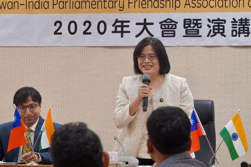 Diễn đàn hữu nghị nghị sỹ Ấn Độ - Đài Loan tại Đài Bắc hôm 16/10 (Ảnh: Dwnews). Diễn đàn hữu nghị nghị sỹ Ấn Độ - Đài Loan tại Đài Bắc hôm 16/10 (Ảnh: Dwnews).