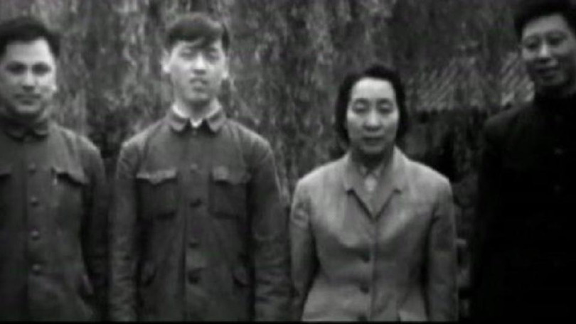 Diệp Quần và Lâm Lập Quả (thứ hai, trái qua). Ảnh: kanlishi.