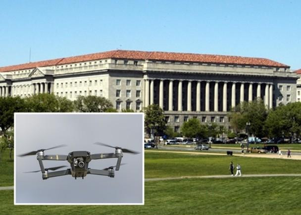 Hãng sản xuất máy bay không người lái cỡ nhỏ hàng đầu thế giới DJI cũng bị đưa vào Entity List (Ảnh: Dongfang). Hãng sản xuất máy bay không người lái cỡ nhỏ hàng đầu thế giới DJI cũng bị đưa vào Entity List (Ảnh: Dongfang).