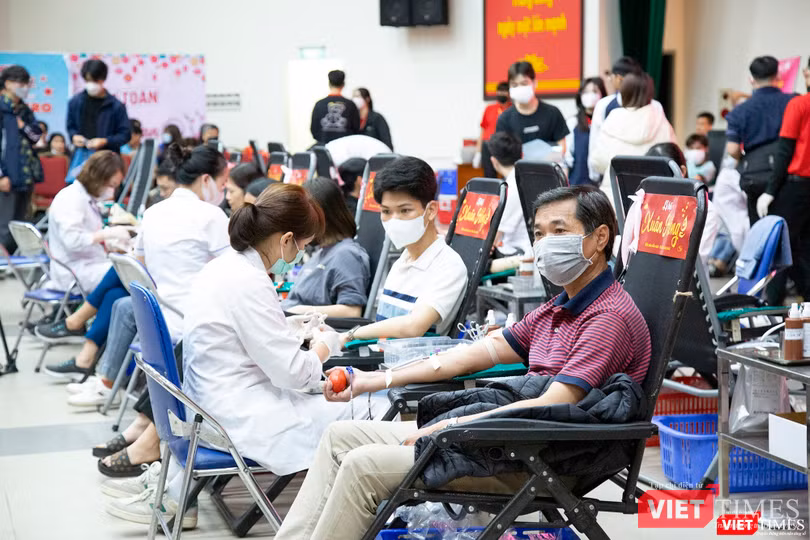 Lễ hội Xuân hồng trong buổi khai mạc