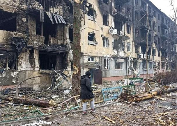 Mariupol bị tàn phá quy mô lớn.