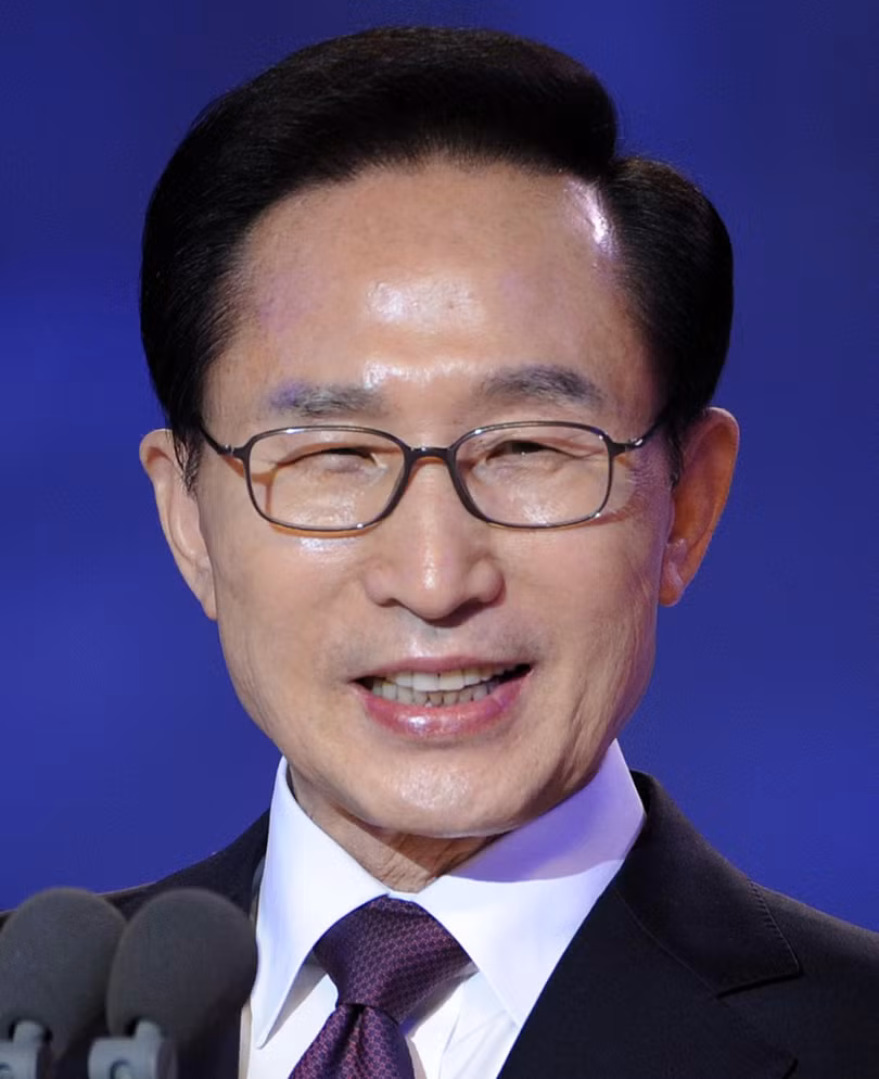 Ly Myung Bak.jpg