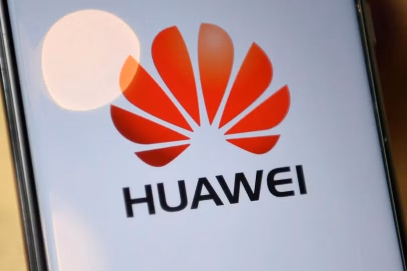 Đây được coi như đòn đánh cuối cùng của chính quyền ông Trump dành cho Huawei. Ảnh: Reuters.