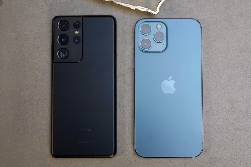 LG rời thế giới Android là tin buồn cho tất cả ảnh 2 Apple, với tầm vóc của công ty như hiện tại, khó có thể thực hiện những thiết kế độc đáo. Ảnh: Android Central.