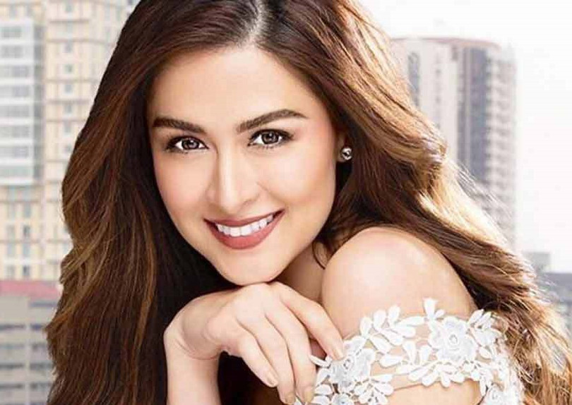 Mỹ nhân Marían Rivera (ảnh: Elle)