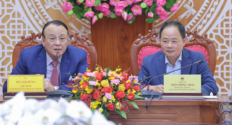 Ông Đỗ Anh Dũng - Chủ tịch Tập đoàn Tân Hoàng Minh và ông Trần Hồng Thái - Phó Bí thư Tỉnh uỷ, Chủ tịch UBND tỉnh Lâm Đồng 