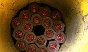 Các đơn nguyên gây cháy nhồi trong quả bom nhiệt nhôm (Ảnh: Sohu). Các đơn nguyên gây cháy nhồi trong quả bom nhiệt nhôm (Ảnh: Sohu).