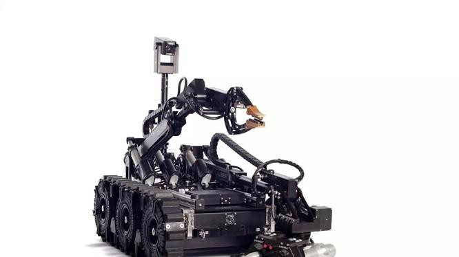Một loại Robot tháo gỡ mìn của cảnh sát Mỹ (Ảnh: Sohu).