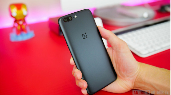 Top 5 smartphone RAM 6GB – Đâu là sự lựa chọn đáng “đồng tiền bát gạo”? ảnh 3