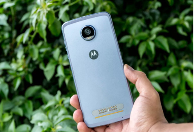 Top 10 smartphone chưa xóa sổ giắc tai nghe 3,5 mm ảnh 3