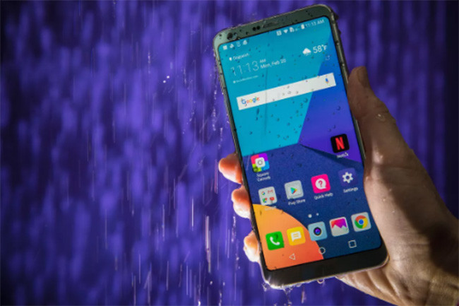 Top 10 smartphone chưa xóa sổ giắc tai nghe 3,5 mm ảnh 5