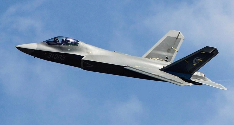 Tiêm kích tàng hình hạng nhẹ thế hệ 5 FC-31 Trung Quốc. Ảnh Military Watch Tiêm kích tàng hình hạng nhẹ thế hệ 5 FC-31 Trung Quốc. Ảnh Military Watch