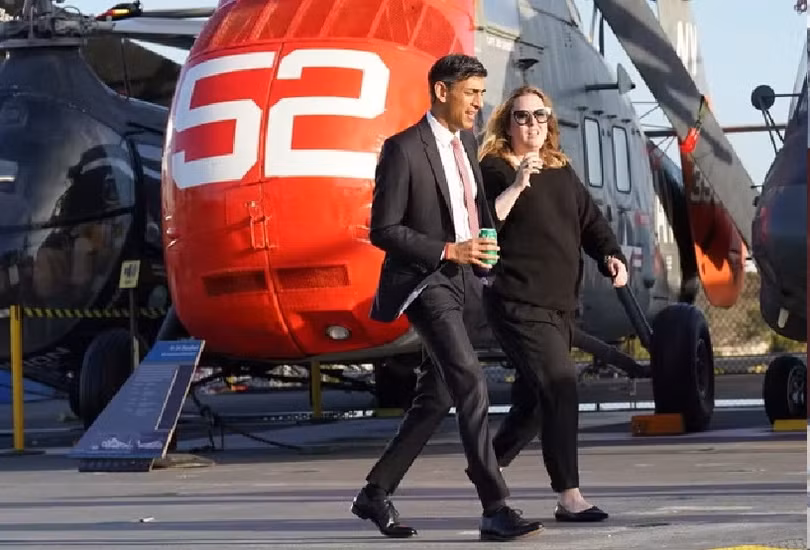 Thủ tướng Anh Sunak ở San Diego ngày 12/3. Ảnh WPA Rota