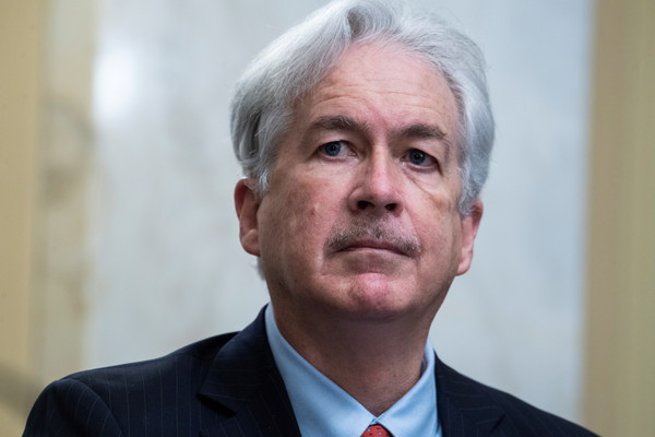 Giám đốc CIA William Burns nói "Mỹ có thông tin tình báo rõ ràng cho thấy Trung Quốc đang cân nhắc cung cấp vũ khí sát thương cho Nga". (Ảnh: Reuters). Giám đốc CIA William Burns nói "Mỹ có thông tin tình báo rõ ràng cho thấy Trung Quốc đang cân nhắc cung cấp vũ khí sát thương cho Nga". (Ảnh: Reuters).