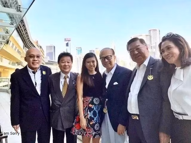 Ly Gia Thanh cong khai nguoi ke thua.jpg