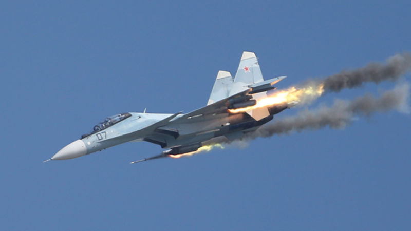 Chiến đấu cơ Su-30SM của Nga khai hỏa