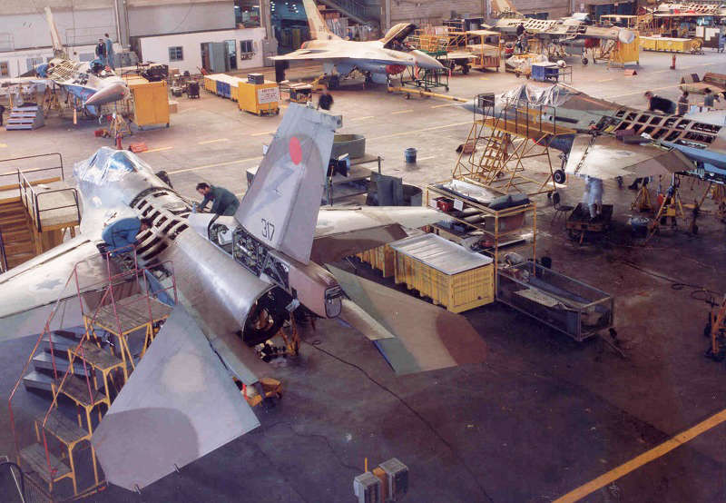 Israel đang rao bán một lô chiến đấu cơ F-16