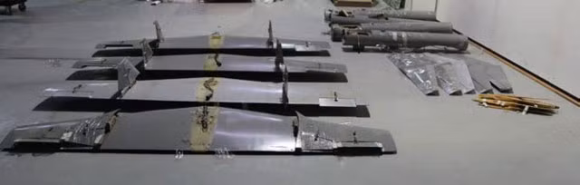 Một lô UAV Qasef-1 (Ababil-2) tháo rời bị tịch thu vào tháng 2/2017 (conflictarm.com) Một lô UAV Qasef-1 (Ababil-2) tháo rời bị tịch thu vào tháng 2/2017 (conflictarm.com)