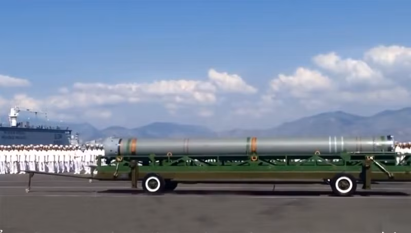 Tên lửa Club-S trang bị trên tàu ngầm Kilo của Hải quân Việt Nam