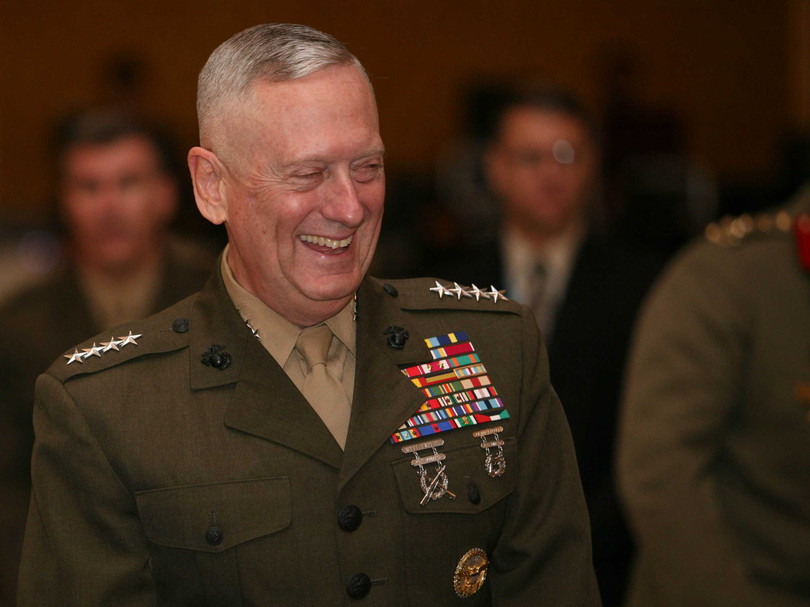 Tướng hồi hưu James Mattis được chọn làm bộ trưởng quốc phòng