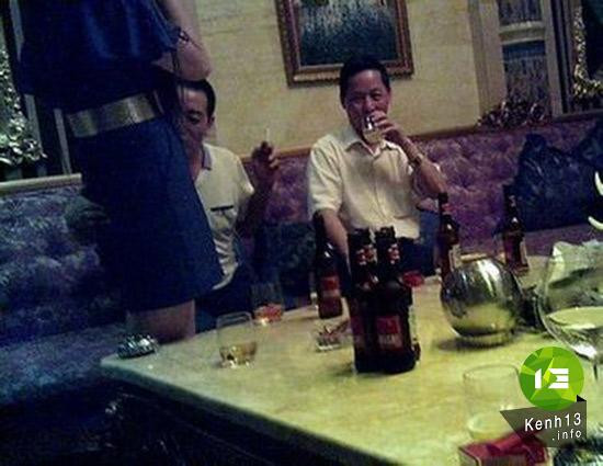 Cảnh quan tham Trung Quốc ăn chơi trác táng bị lộ không phải chuyện hiếm