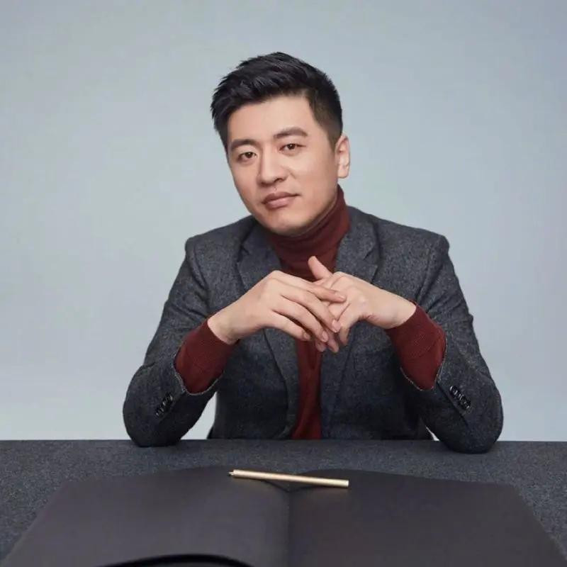 Truong Tuyet Phong.jpg