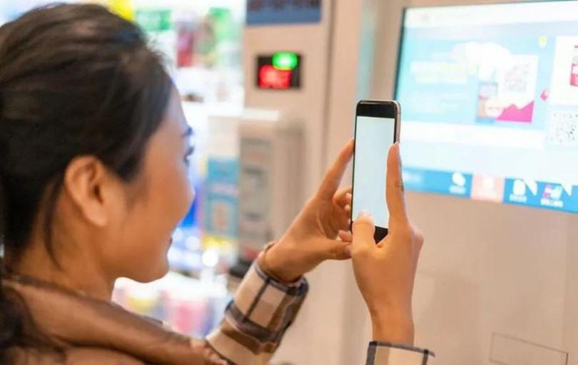 Gioi tre thich mua qua app.jpg