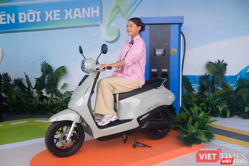 vt-Chịu sức ép từ VinFast, loạt xe máy điện Nhật Bản giảm giá trước thềm 2026 - Ảnh 2.jpg